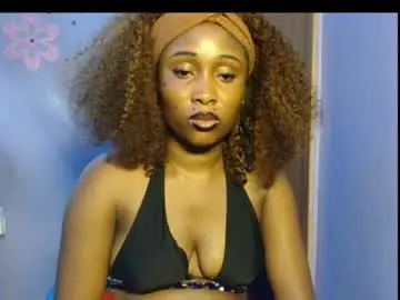 Chaturbate Sex Cam of shena_xnomy