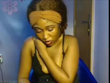 Chaturbate Sex Cam of shena_xnomy