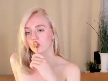 Chaturbate Watch Live Sex Cams of chloedeccker