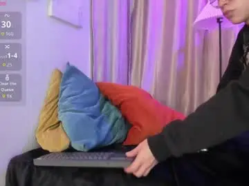 Chaturbate Live Sex of demian_hush