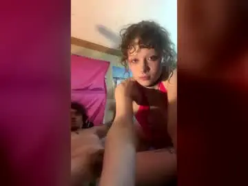 Chaturbate Live Sex Cam of lilbunbun05