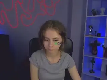 Chaturbate Watch Live Sex Cams of lora_fleur