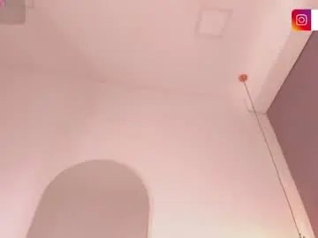 Chaturbate Nude Webcam of miss_ambrer
