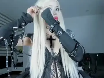 Chaturbate Sex Chat of zombieeporcelainex