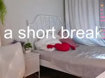 Chaturbate Live Sex Cam of lexa_demi