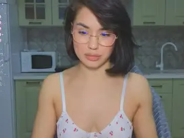 Chaturbate Free Live Porn of mia___lunaa