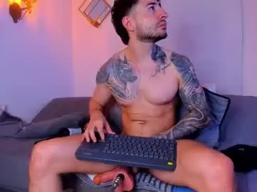 Chaturbate Live Sex Cam of chris_milleer