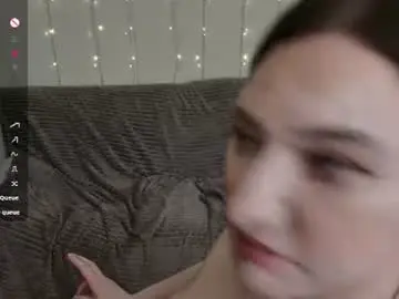 Chaturbate Live Sex Cam of lindamlem