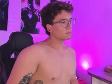 Chaturbate Free Porn Cam of matthewfire1