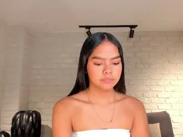 Chaturbate Live Sex Cam of saphirajames