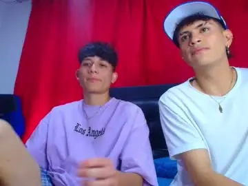 Chaturbate Free Porn Cam of bryam_hot