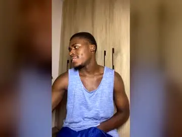 Chaturbate Live Sex Cam of fuck_buoy