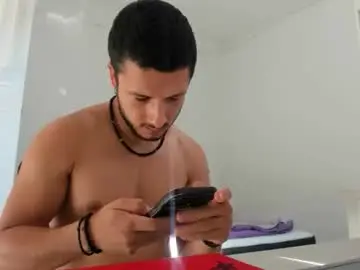 Chaturbate Adult Webcams of noah_happy07
