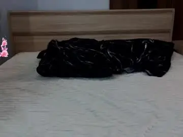 Chaturbate Watch Live Sex Cams of yelenaolaya