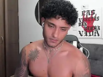 Chaturbate Best live sex cam show of alessandro_vanni