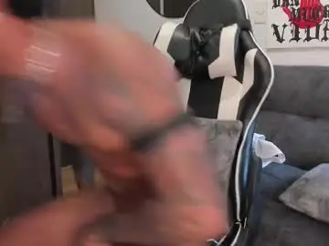 Chaturbate Nude Webcam of alessandro_vanni