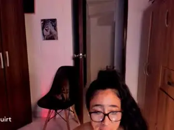 Chaturbate Adult Webcams of ave_fenix69