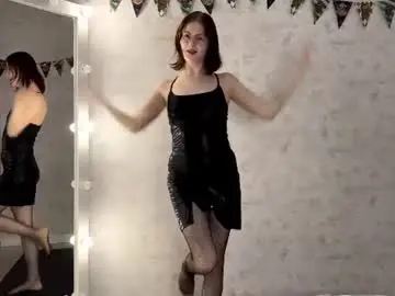 Chaturbate Watch Live Sex Cams of eleniswackhammer