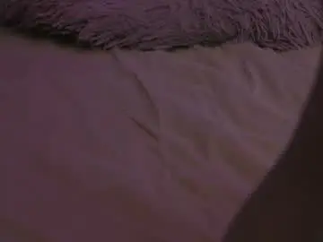 Chaturbate Live Sex Cam of your_tender_sin