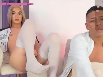 Chaturbate Sex Chat of isa_greey
