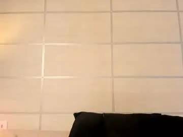 Chaturbate Live Sex Cam of liily_rosee22