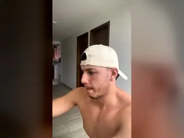 Chaturbate Adult Webcams of max_valiant1