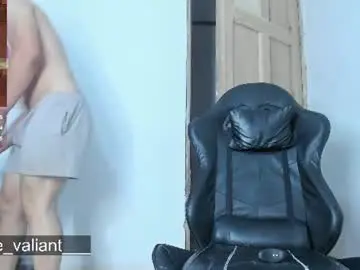 Chaturbate Live Sex Cam of max_valiant1