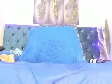Chaturbate Live Sex Cam of roxanna_0