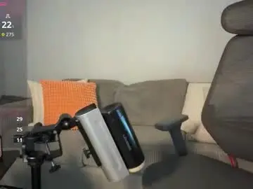 Chaturbate Live Porn of yngdesire1