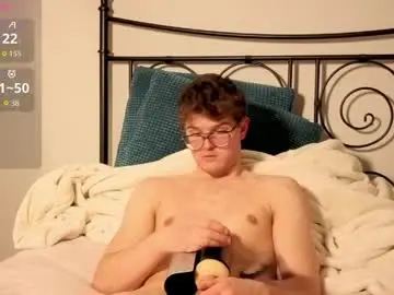 Chaturbate Nude Webcam of yngdesire1