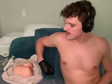 Chaturbate Best Webcam of yngdesire1