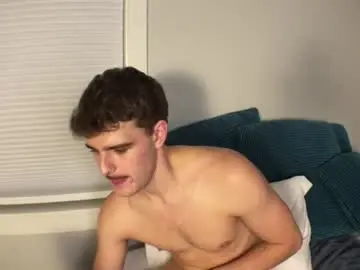 Chaturbate Watch Live Sex Cams of yngdesire1