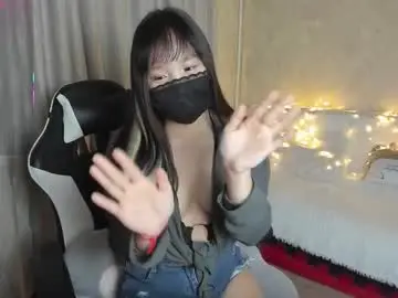 Chaturbate Live Sex Cam of chaewoni