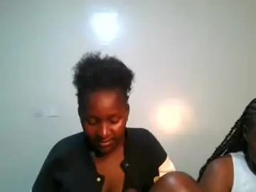 Chaturbate Best live sex cam show of royal_goddes2