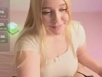 Chaturbate Live Sex Cam of amazongirls