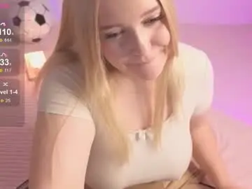 Chaturbate Best live sex cam show of amazongirls