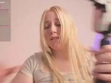 Chaturbate Free Porn Cam of amazongirls