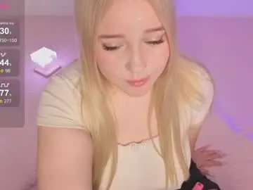 Chaturbate Best live sex cam show of amazongirls