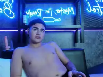 Chaturbate Live Sex Cam of femnoa