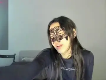 Chaturbate Live Sex Cam of helenblazetrt