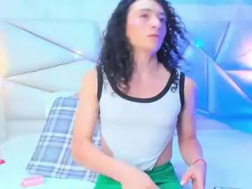 Chaturbate Best live sex cam show of laurettedela_roux