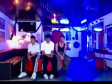 Chaturbate Nude Webcam of crismens