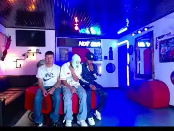 Chaturbate Adult Webcam of crismens