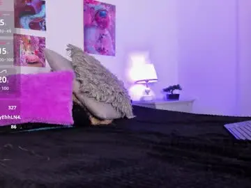 Chaturbate Live Sex Cam of ebony_cute9