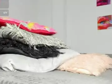 Chaturbate Watch Live Sex Cams of ebony_cute9