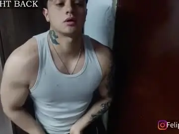 Chaturbate Live Sex Cam of jareth_brunet