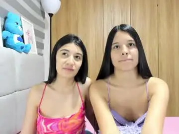 Chaturbate Watch Live Sex Cams of roseandmiah