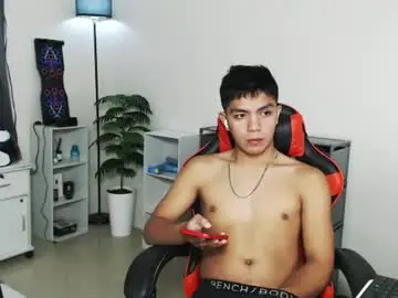 Chaturbate Sex Chat of kiel_asianboy