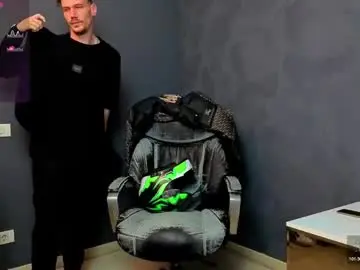 Chaturbate Sex Cam of mateobenjamin