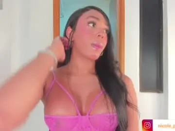 Chaturbate Free Porn Cam of nicoleparadise_